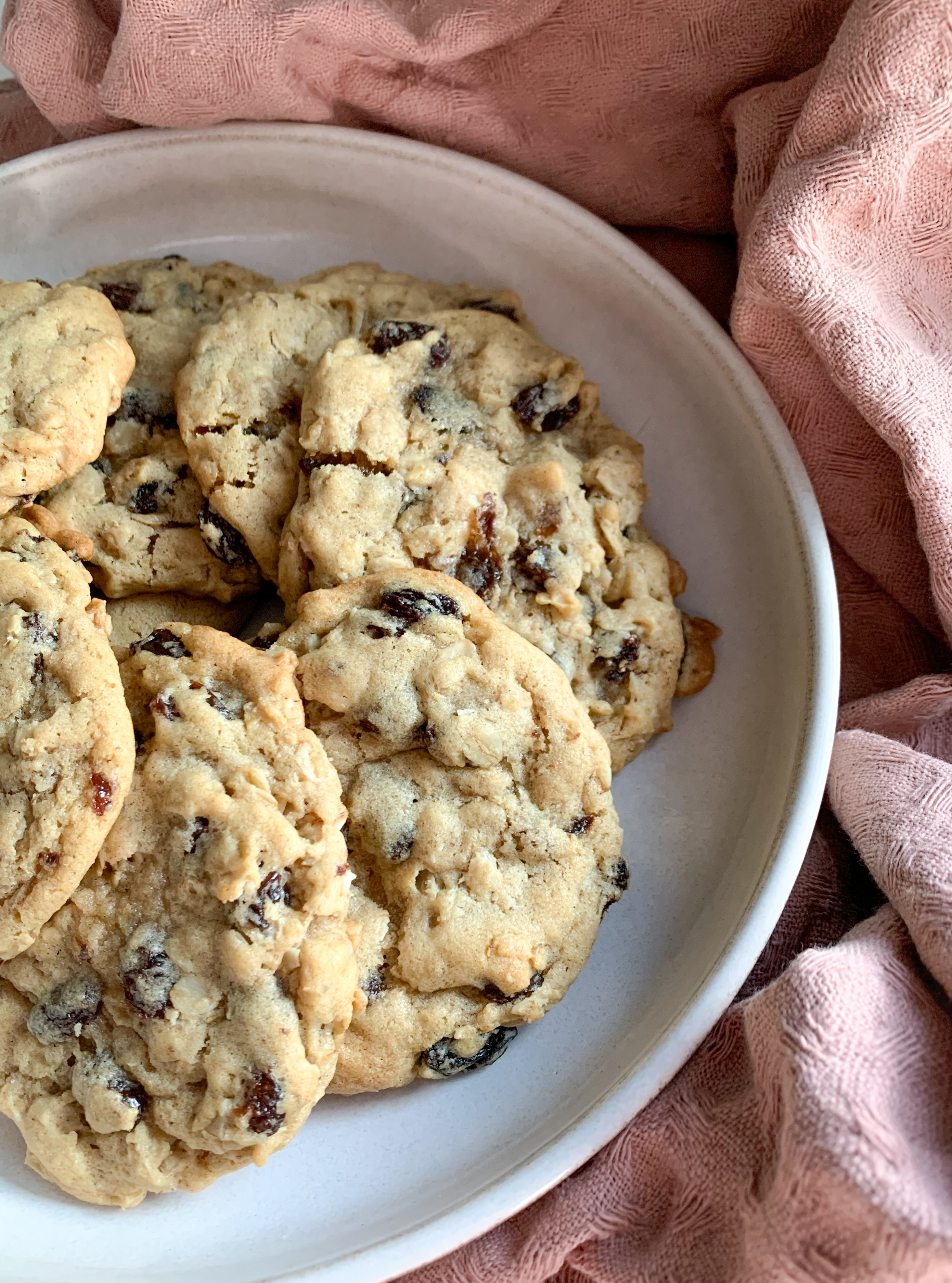 Oatmeal Raisin Cookies: A Timeless Classic